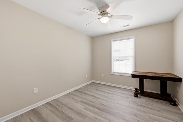 373 Village Drive, Berea, KY 40403