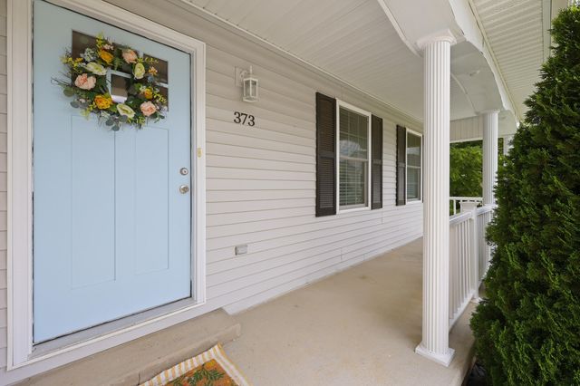 373 Village Drive, Berea, KY 40403
