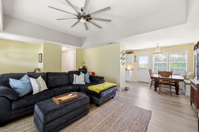 373 Village Drive, Berea, KY 40403