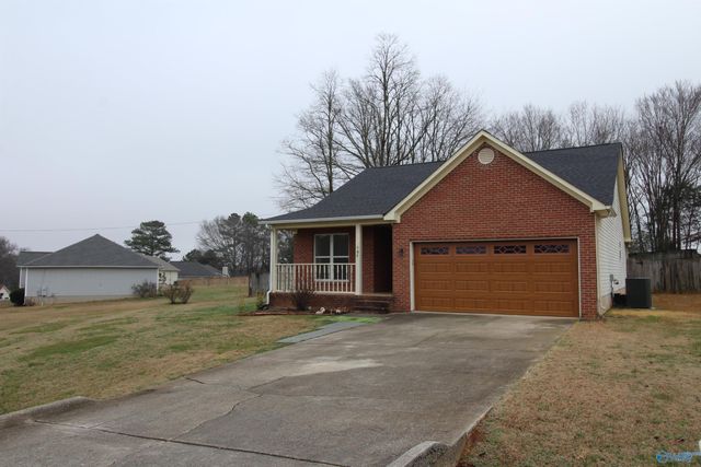 107 Carnegie Loop, Meridianville, AL 35759