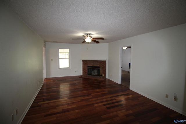 107 Carnegie Loop, Meridianville, AL 35759