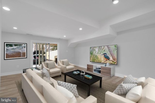 2503 NAYLOR RD SE, Washington, DC 20020