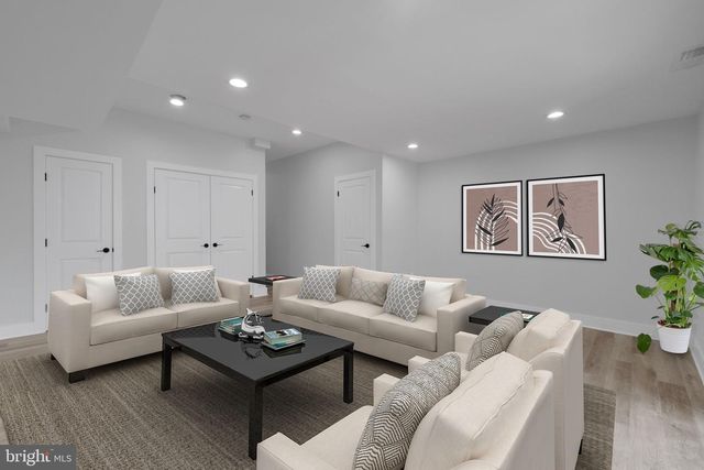 2503 NAYLOR RD SE, Washington, DC 20020