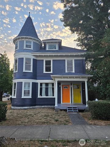 2152 S -54 J St Street, Tacoma, WA 98405