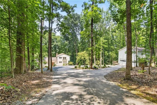 6809 Brookbank Road, Summerfield, NC 27358