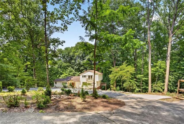 6809 Brookbank Road, Summerfield, NC 27358