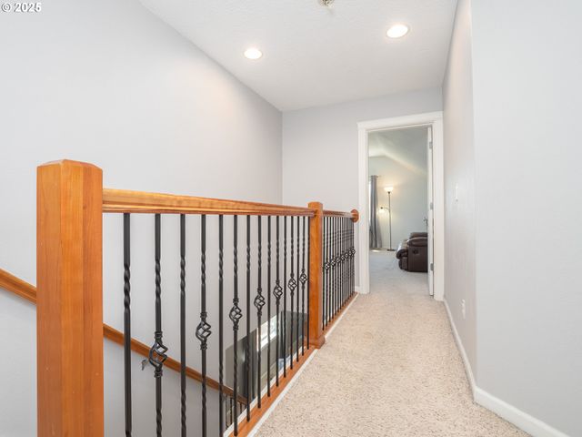 315 N ELM St, Yamhill, OR 97148