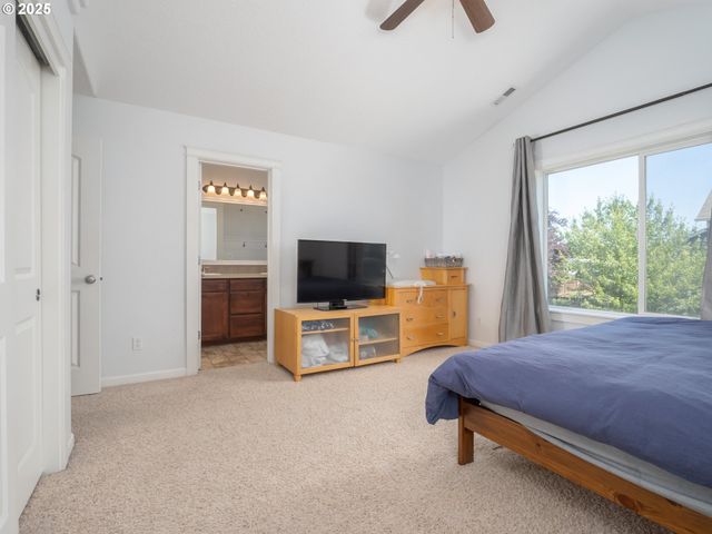 315 N ELM St, Yamhill, OR 97148