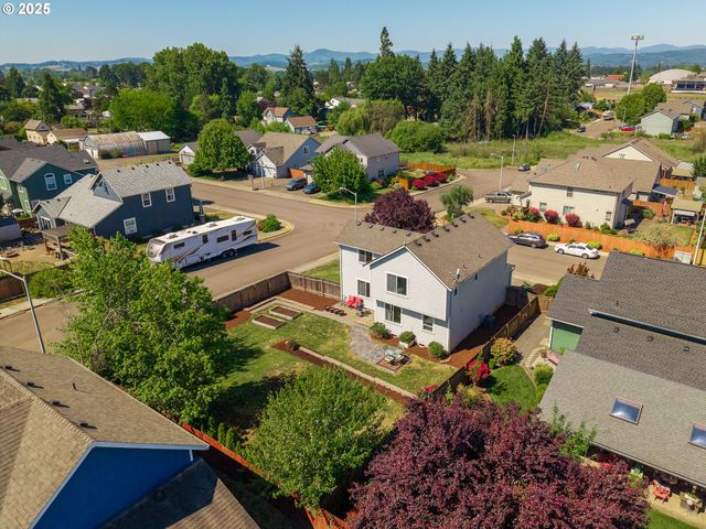 315 N ELM St, Yamhill, OR 97148