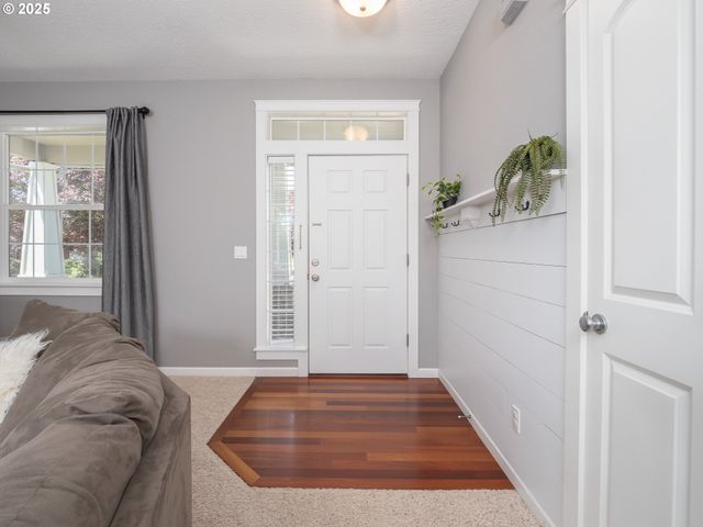 315 N ELM St, Yamhill, OR 97148