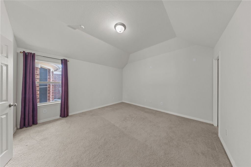 Image 25 of property listing at 1615 Thornberry Drive, Wylie, TX 75098