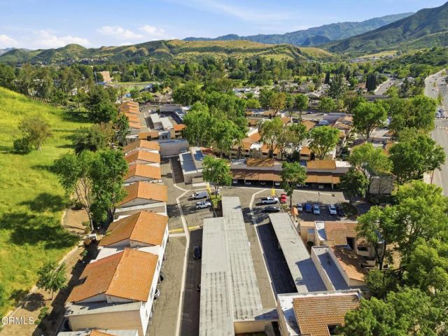 28947 E Thousand Oaks Boulevard, Agoura Hills, CA 91301