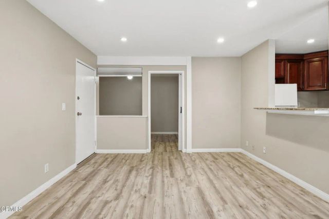 28947 E Thousand Oaks Boulevard, Agoura Hills, CA 91301