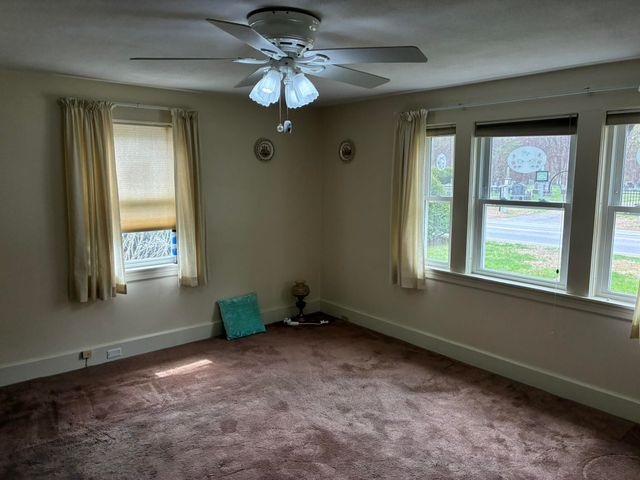 123 Bradford Road, Keene, NH 03431