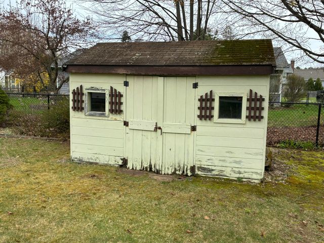 123 Bradford Road, Keene, NH 03431