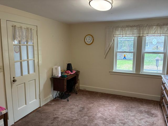 123 Bradford Road, Keene, NH 03431