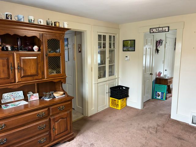 123 Bradford Road, Keene, NH 03431