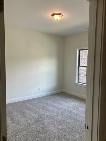 301 Lowell Street, Atlanta, GA 30331