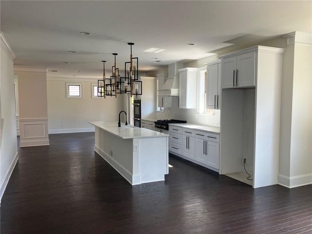 301 Lowell Street, Atlanta, GA 30331
