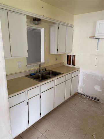 417705 E 1210 Road, Eufaula, OK 74432