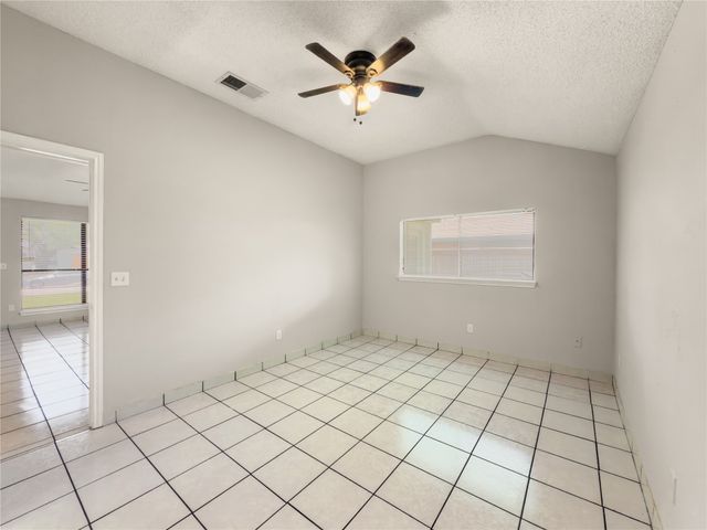 614 Red Coat Lane, Arlington, TX 76002