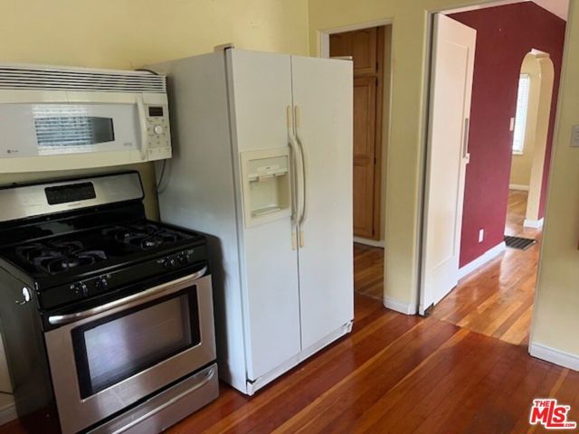 1335 Chelsea Avenue, Santa Monica, CA 90404