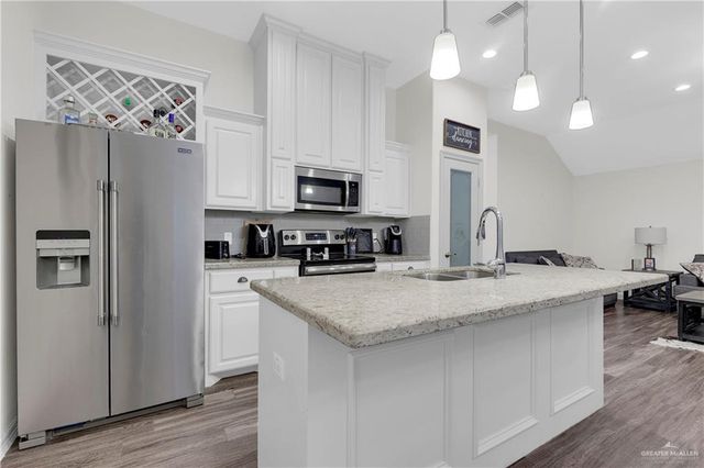 7805 N 40th Street, Mcallen, TX 78504