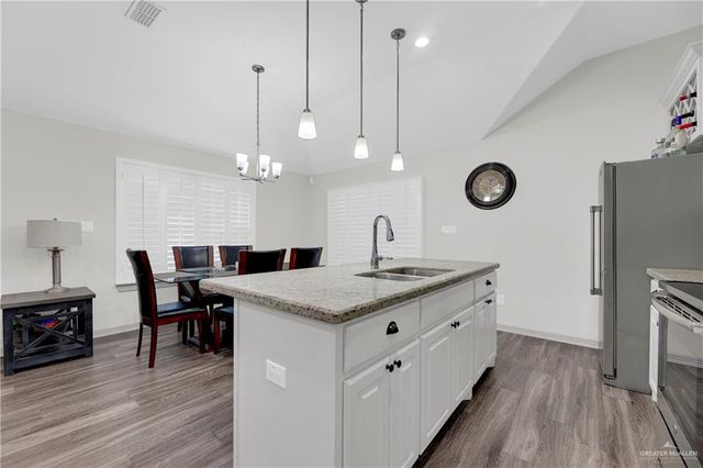 7805 N 40th Street, Mcallen, TX 78504