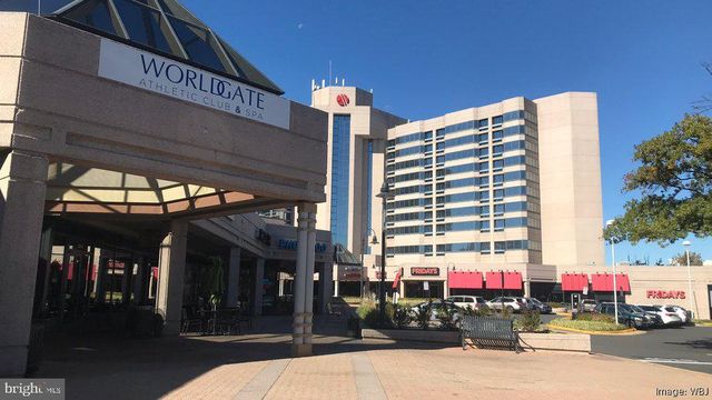 2603 LOGANBERRY DR, Herndon, VA 20171