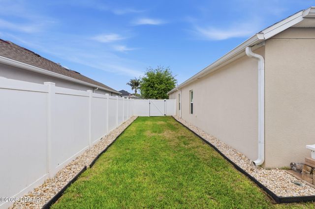 806 Snapdragon Drive, New Smyrna Beach, FL 32168