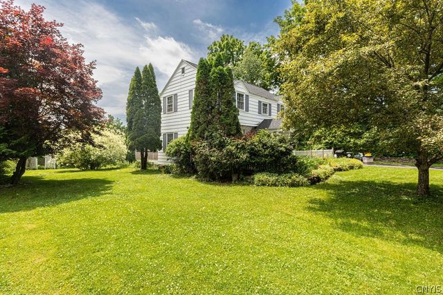 2 Lansdowne Road, Dewitt, NY 13214