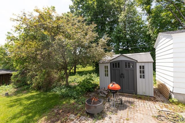2 Lansdowne Road, Dewitt, NY 13214