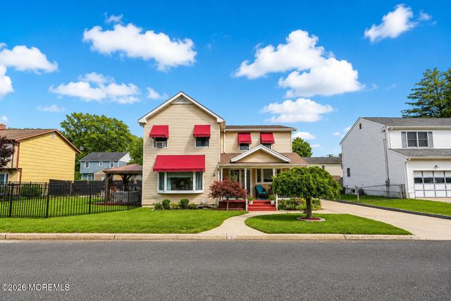 4 Mills Avenue, Port Monmouth, NJ 07758