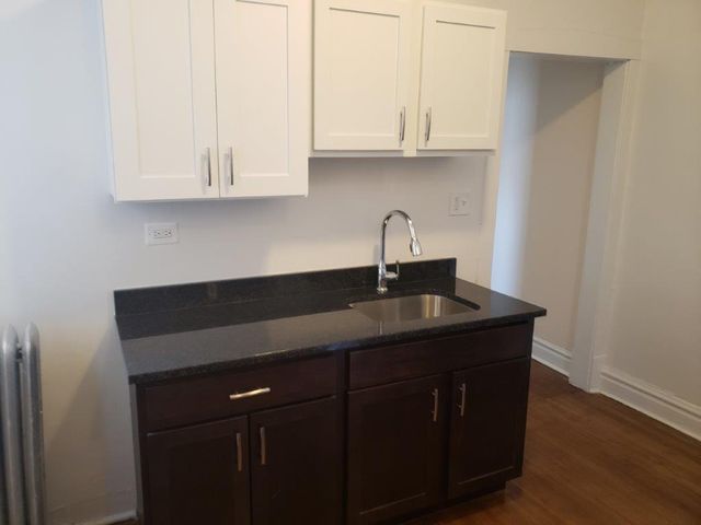 4414 N Saint Louis Avenue 1A, Chicago, IL 60625