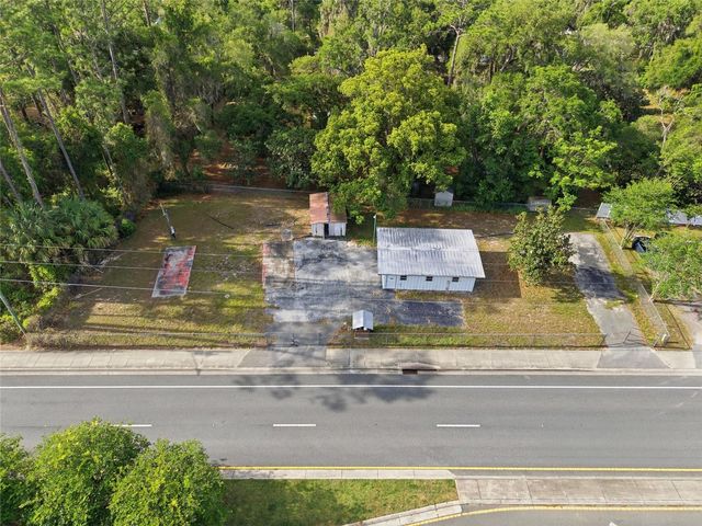 320 HIGHWAY 466, Lady Lake, FL 32159