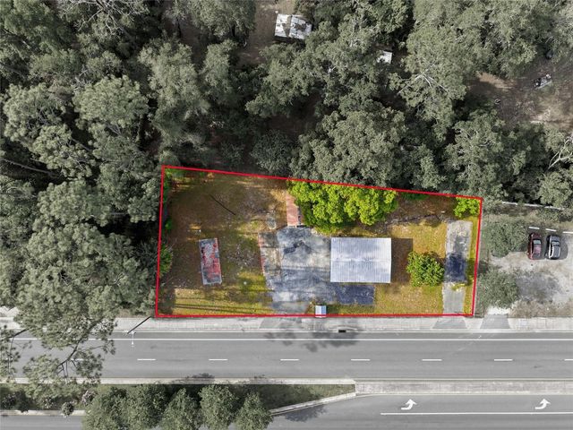 320 HIGHWAY 466, Lady Lake, FL 32159