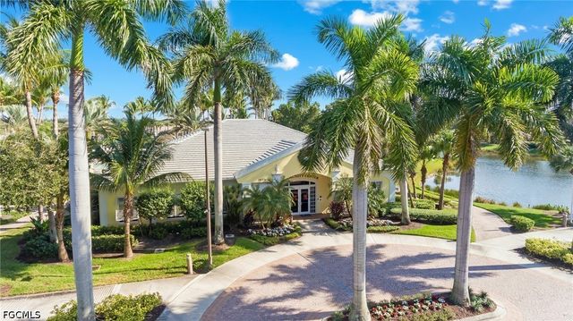 2617 Brightside CT, Cape Coral, FL 33991