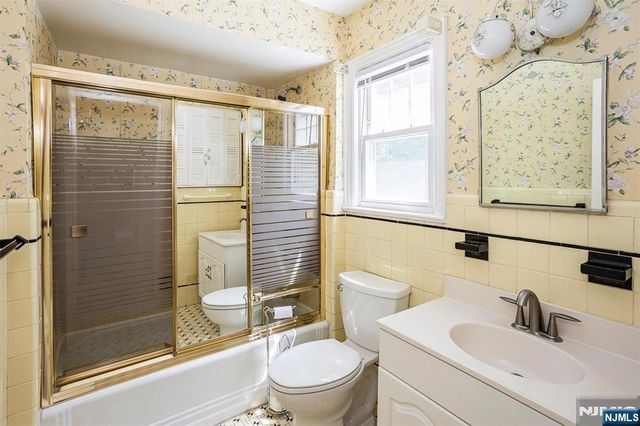 26 Crestview Hill Road, Livingston, NJ 07039