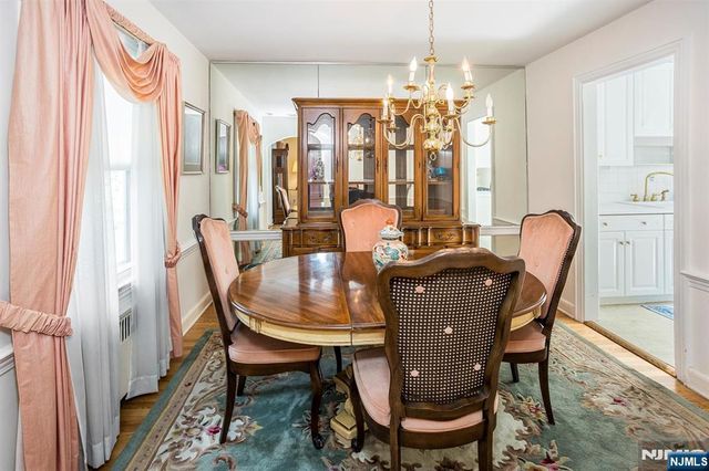 26 Crestview Hill Road, Livingston, NJ 07039