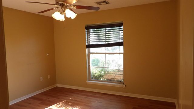 308 Barkley, Iowa, LA 70647
