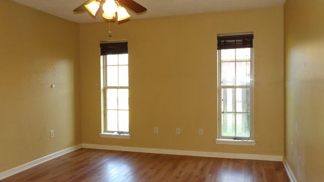 308 Barkley, Iowa, LA 70647