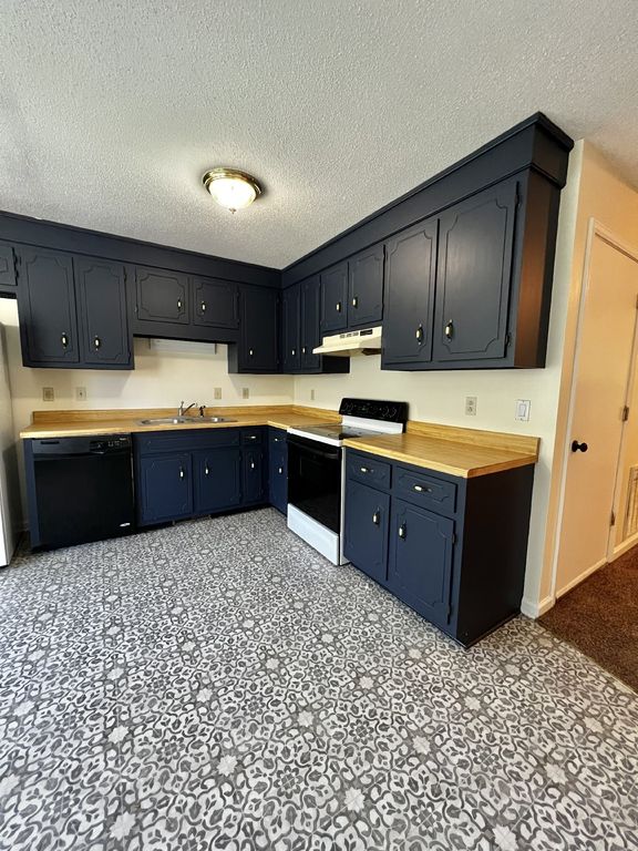 200 MILL CREEK ROAD, Clarksville, TN 37042