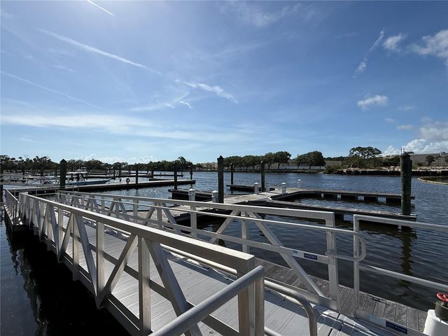 1 MENORCA WAY, Palm Coast, FL 32137