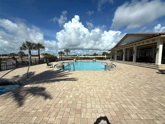 1 MENORCA WAY, Palm Coast, FL 32137