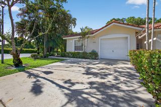5020 N La Sedona Circle, Delray Beach, FL 33484