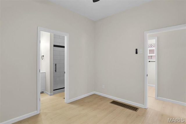 5637 Reber Place, St Louis, MO 63139