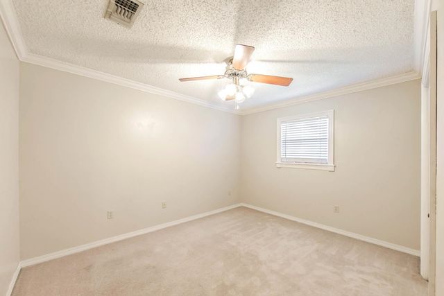 411 Valhi Boulevard, Houma, LA 70360