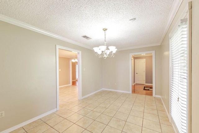 411 Valhi Boulevard, Houma, LA 70360