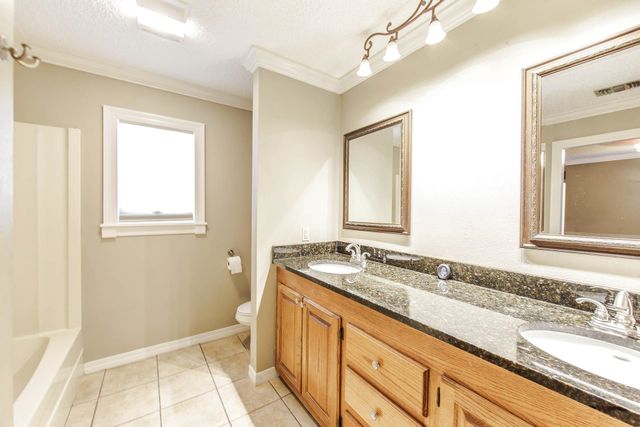 411 Valhi Boulevard, Houma, LA 70360