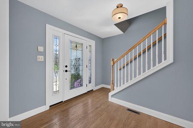 5121 CASSIDY DR, Schnecksville, PA 18078